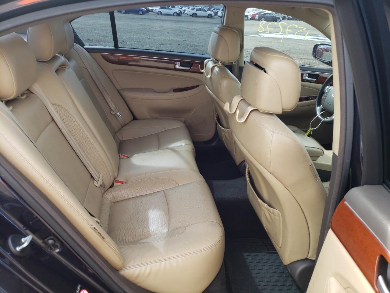 Photo 6 from auction – 2013 HYUNDAI GENESIS 3. with VIN KMHGC4DD7DU212351