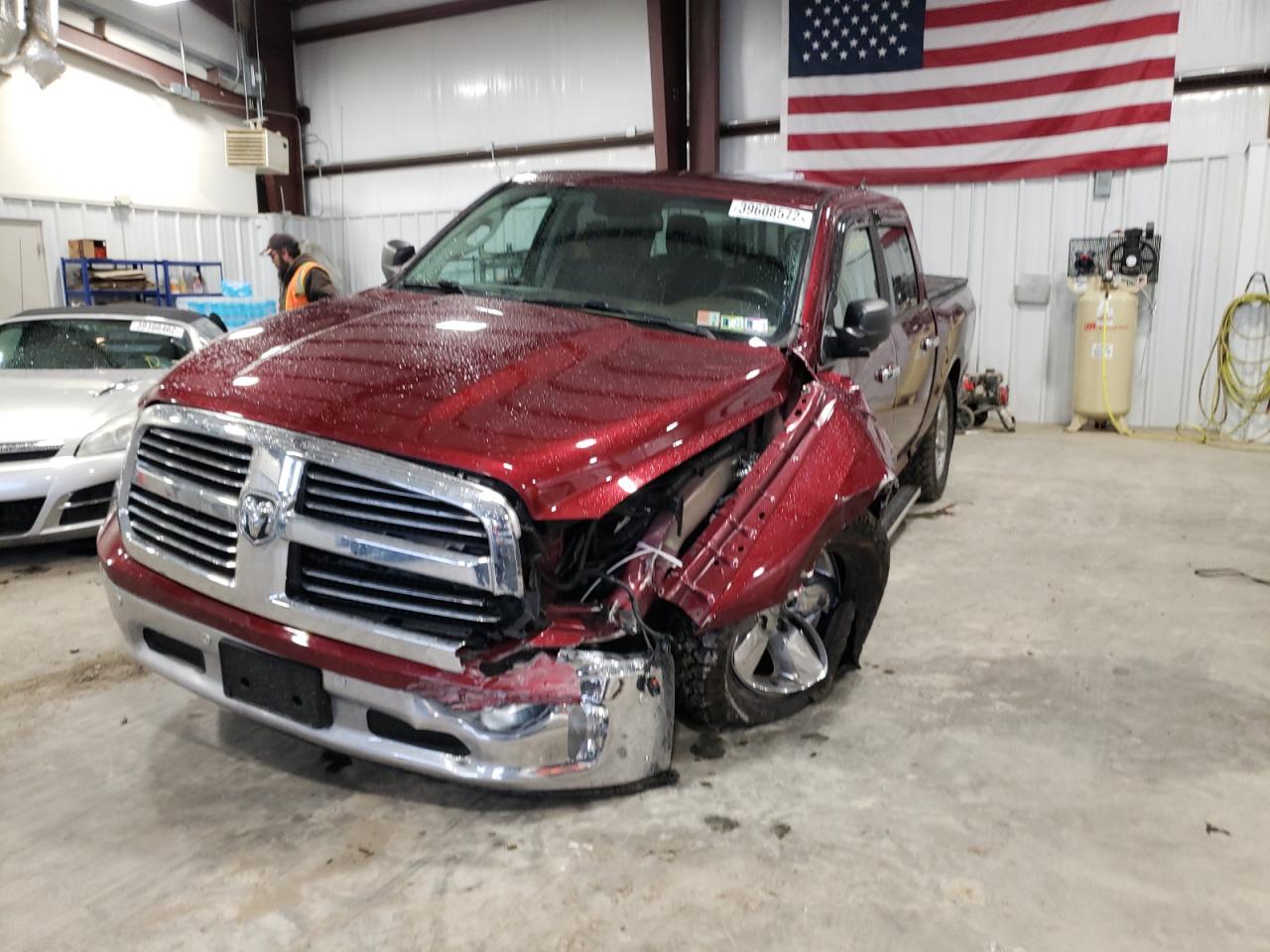 Photo 2 from auction – 2018 RAM 1500 SLT with VIN 1C6RR7LT6JS321677