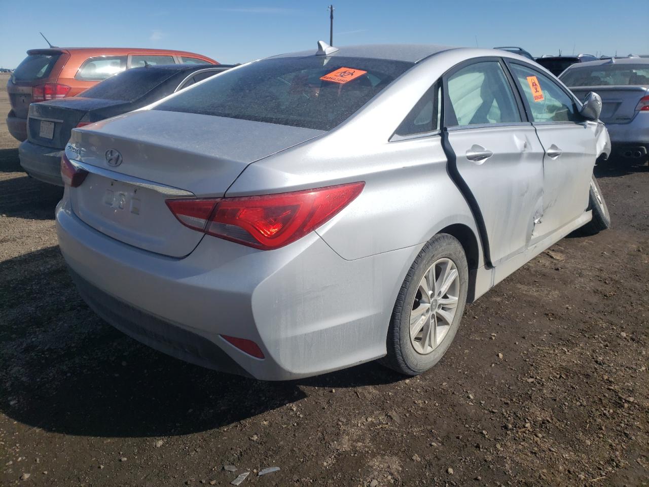 Photo 4 from auction – 2014 HYUNDAI SONATA GLS with VIN 5NPEB4AC7EH831554