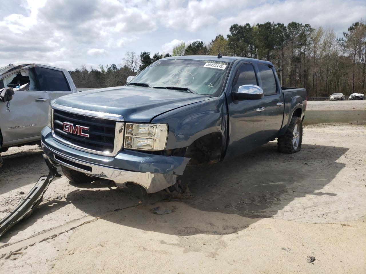Photo 2 from auction – 2009 GMC SIERRA K15 with VIN 3GTEK23329G179653