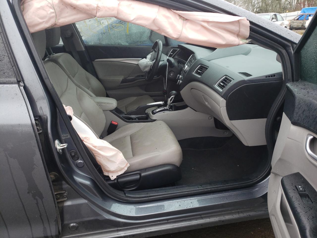 Photo 5 from auction – 2013 HONDA CIVIC EXL with VIN 19XFB2F99DE237718