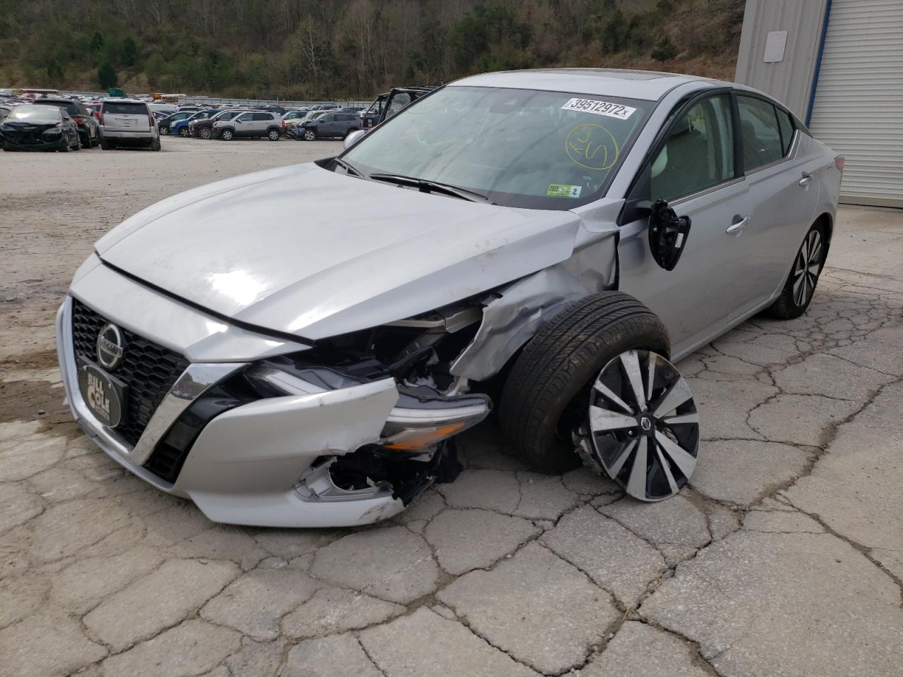 Photo 2 from auction – 2022 NISSAN ALTIMA with VIN 1N4BL4DW9NN337773