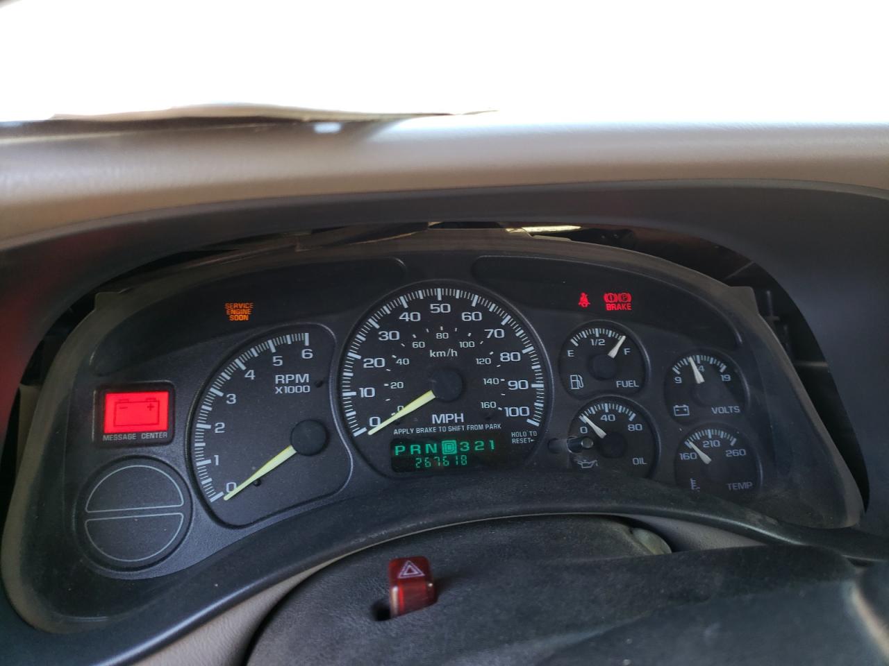 Photo 8 from auction – 2000 GMC NEW SIERRA with VIN 2GTEC19T6Y1189849