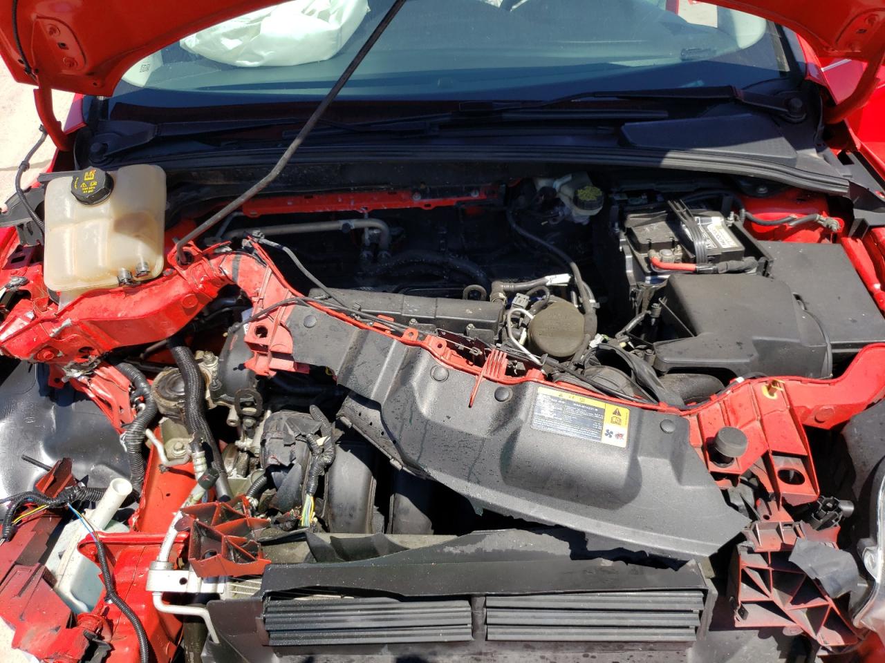Photo 7 from auction – 2014 FORD FOCUS SE with VIN 1FADP3F26EL160094