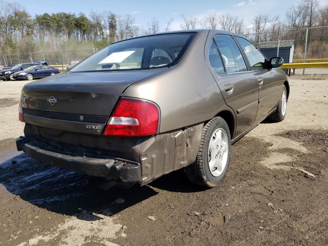 Photo 4 from auction – 2000 NISSAN ALTIMA XE with VIN 1N4DL01D1YC229359
