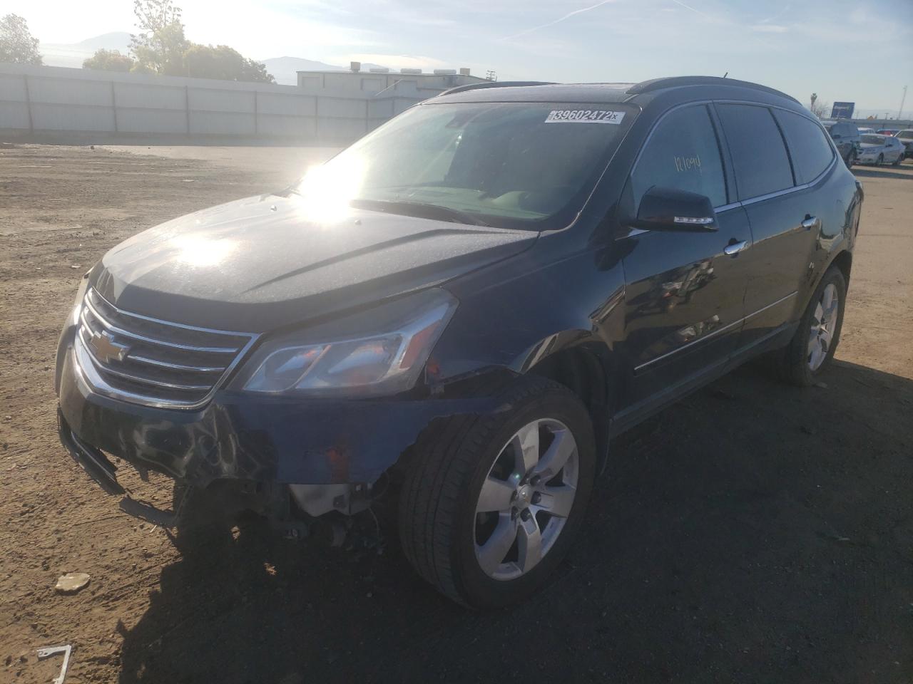 Photo 2 from auction – 2014 CHEVROLET TRAVERSE L with VIN 1GNKRJKD7EJ113585