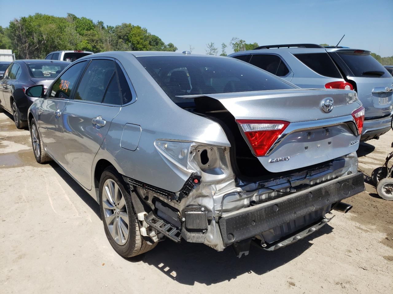 Photo 3 from auction – 2017 TOYOTA CAMRY LE with VIN 4T1BF1FK3HU805500