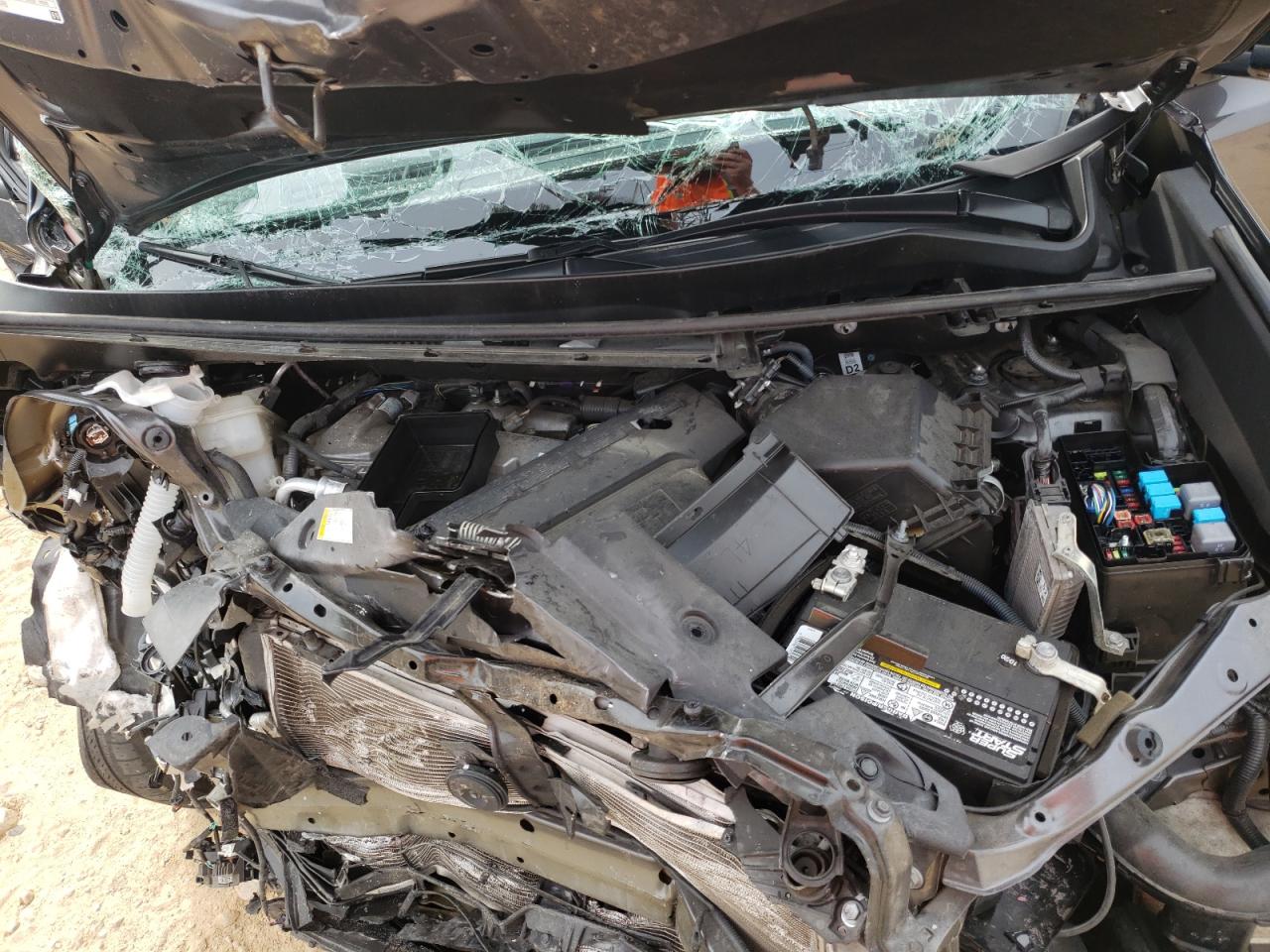 Photo 7 from auction – 2017 TOYOTA RAV4 LIMIT with VIN 2T3DFREV3HW619028