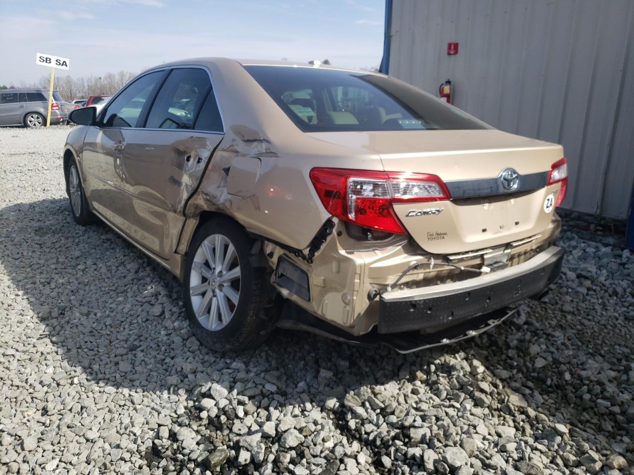 Photo 3 from auction – 2012 TOYOTA CAMRY BASE with VIN 4T1BF1FK8CU150307