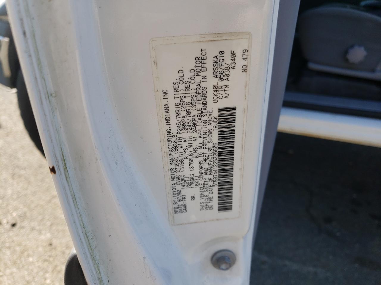 Photo 10 from auction – 2002 TOYOTA TUNDRA ACC with VIN 5TBBT44122S326806