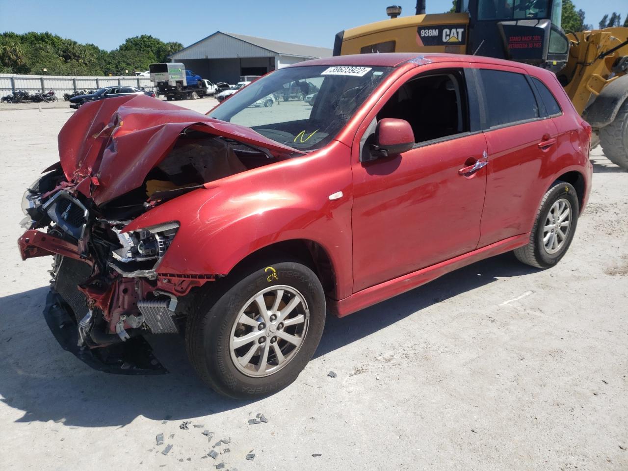 Photo 2 from auction – 2012 MITSUBISHI OUTLANDER with VIN JA4AP3AU3CZ002953