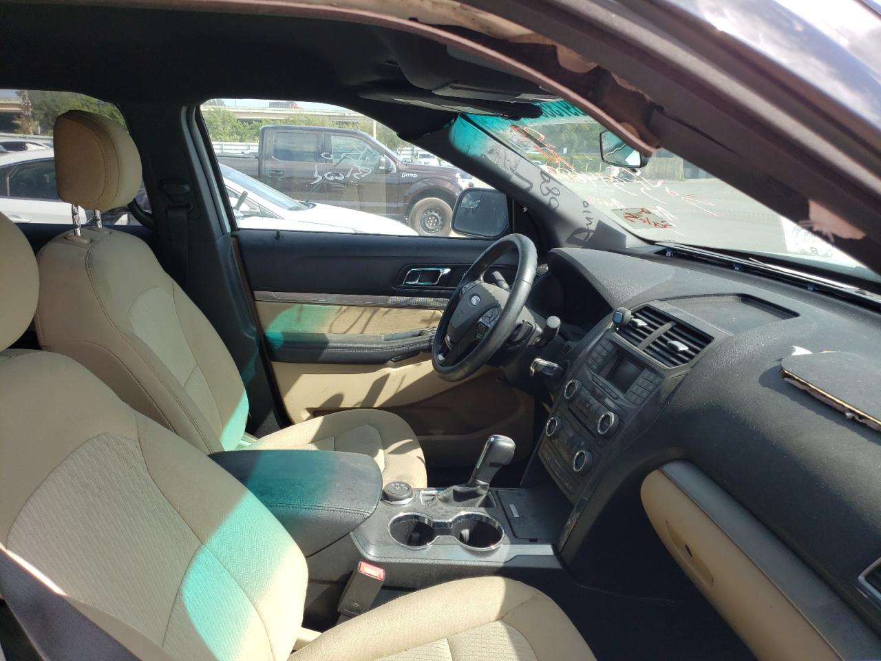 Photo 5 from auction – 2016 FORD EXPLORER with VIN 1FM5K8B83GGA37493
