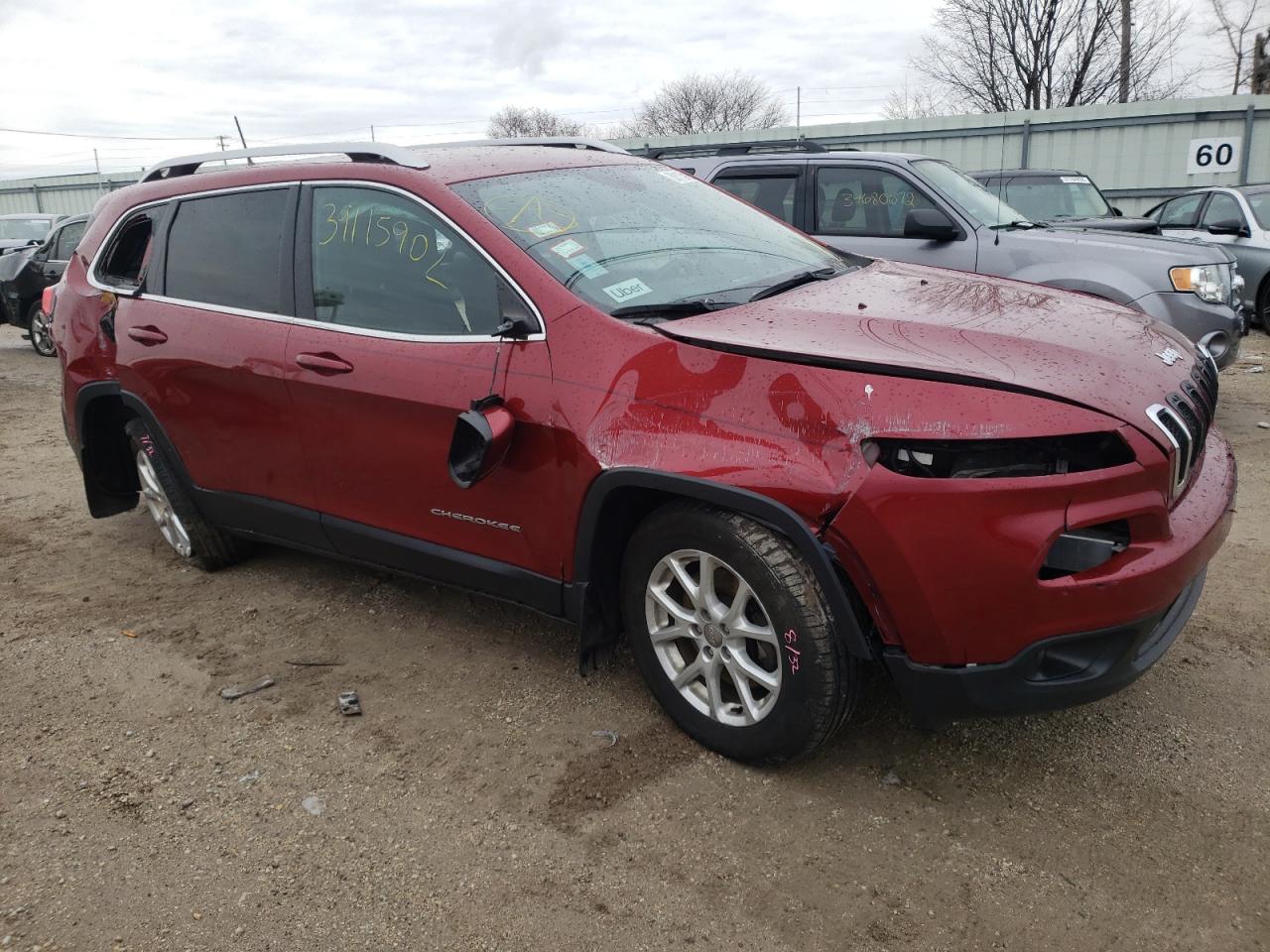 JEEP CHEROKEE 2016 with VIN 1C4PJMCB4GW373727 - Photo from auction