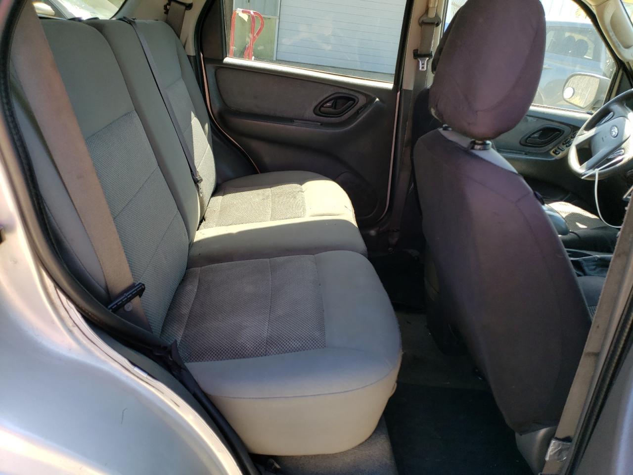 Photo 6 from auction – 2005 FORD ESCAPE XLT with VIN 1FMYU93175KD39118