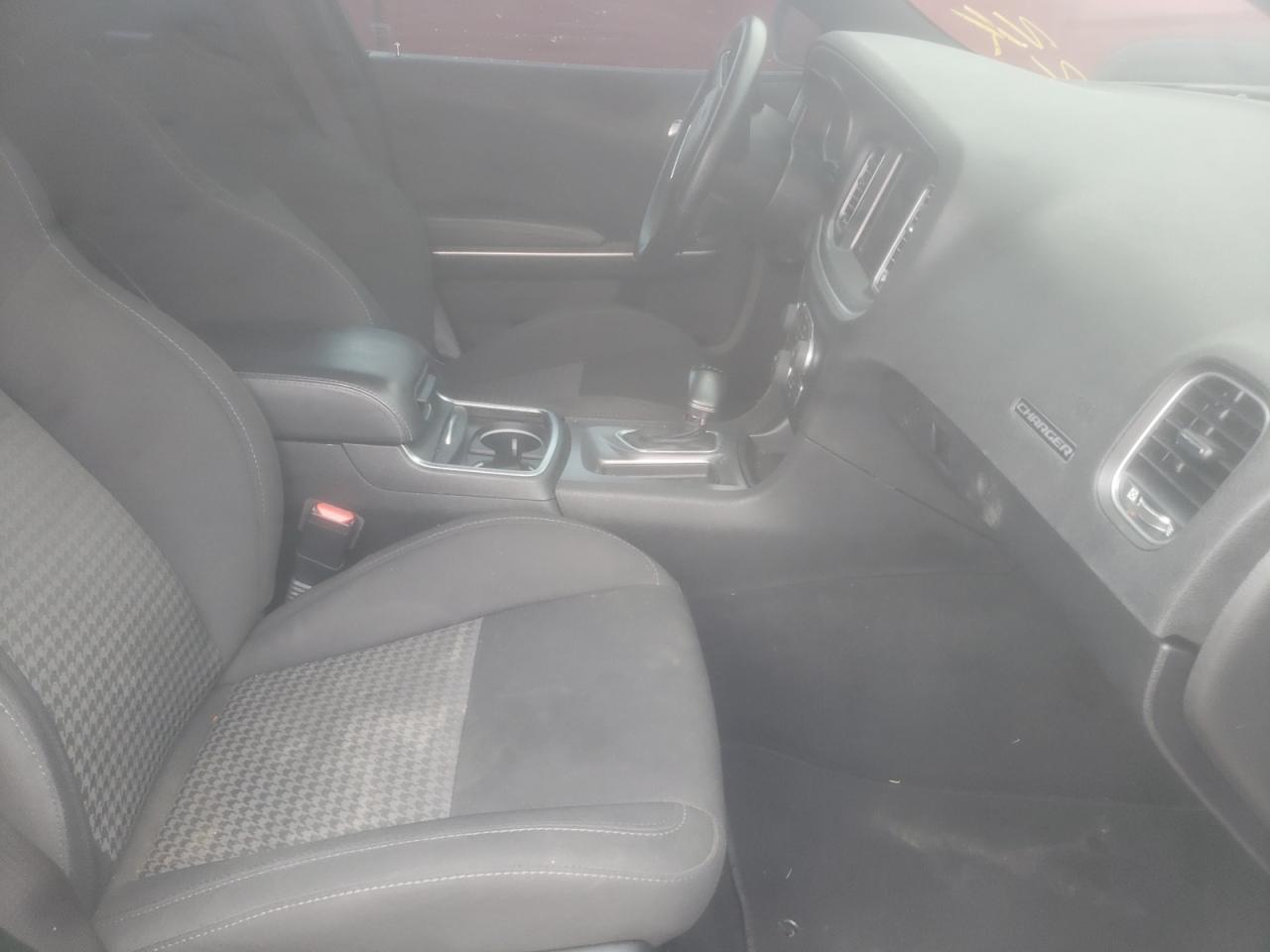 Photo 5 from auction – 2019 DODGE CHARGER R/ with VIN 2C3CDXCT3KH597891