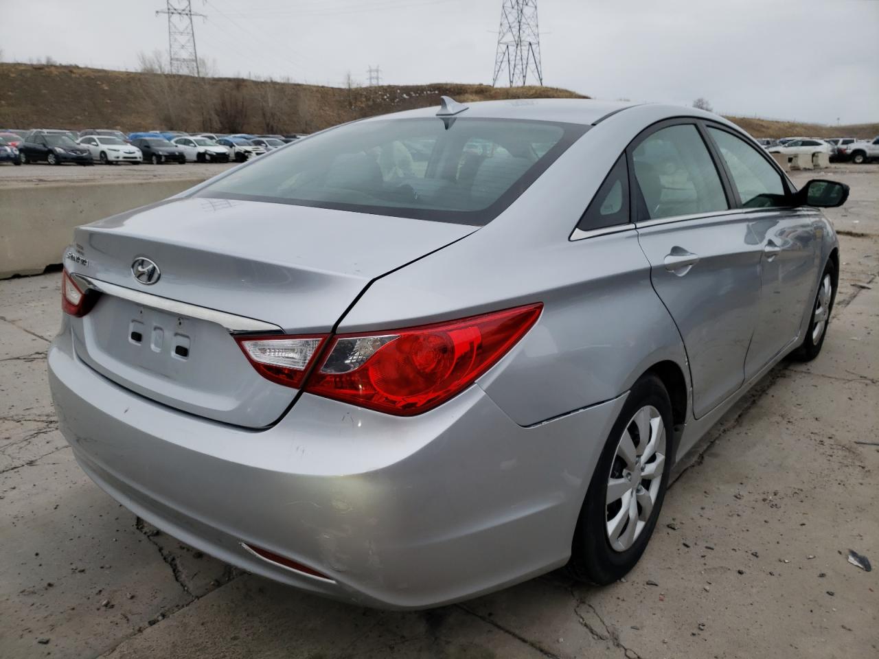Photo 4 from auction – 2012 HYUNDAI SONATA GLS with VIN 5NPEB4AC3CH410198