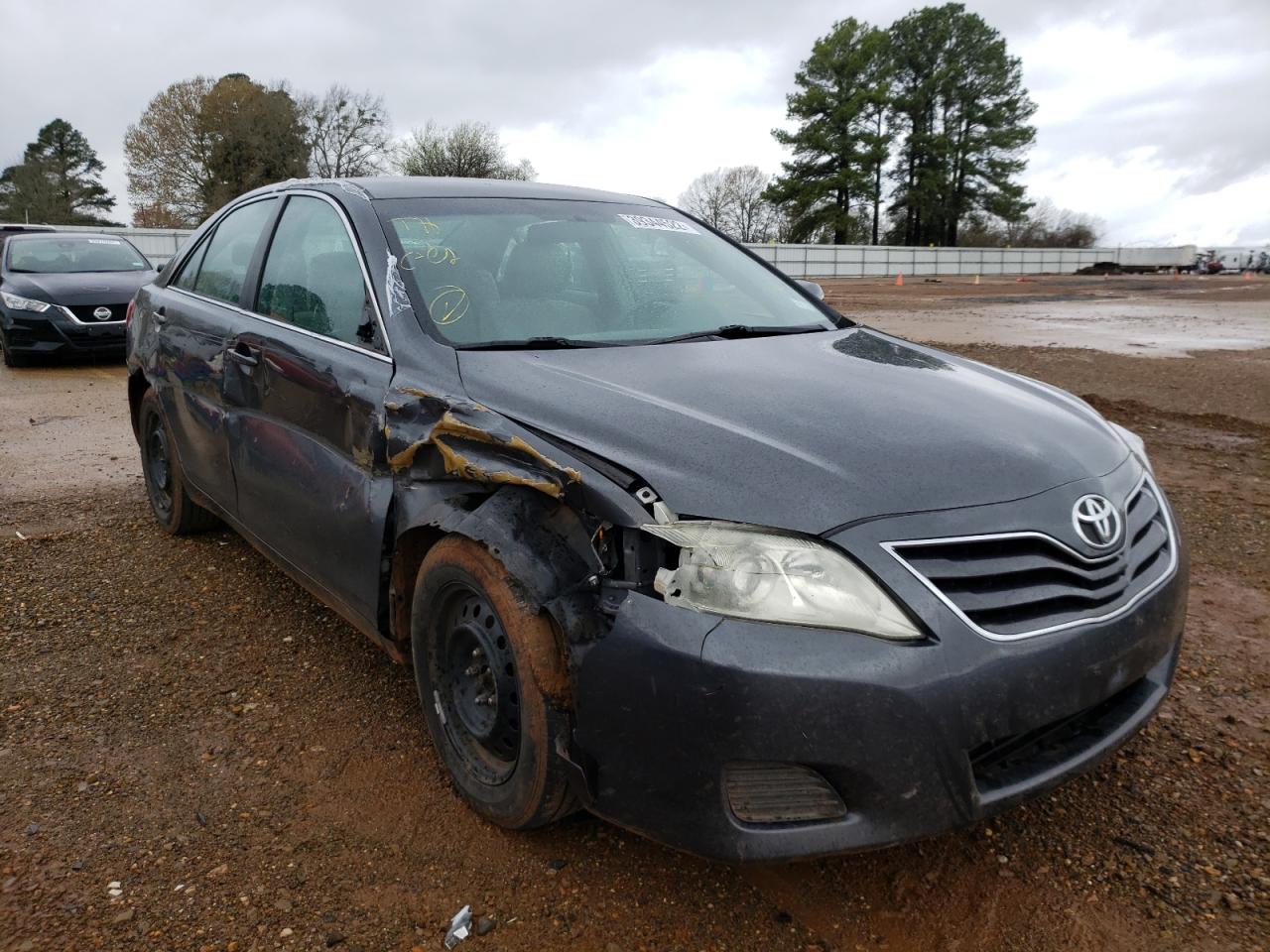 TOYOTA CAMRY BASE 2011 with VIN 4T1BF3EK4BU649164 - Photo from auction