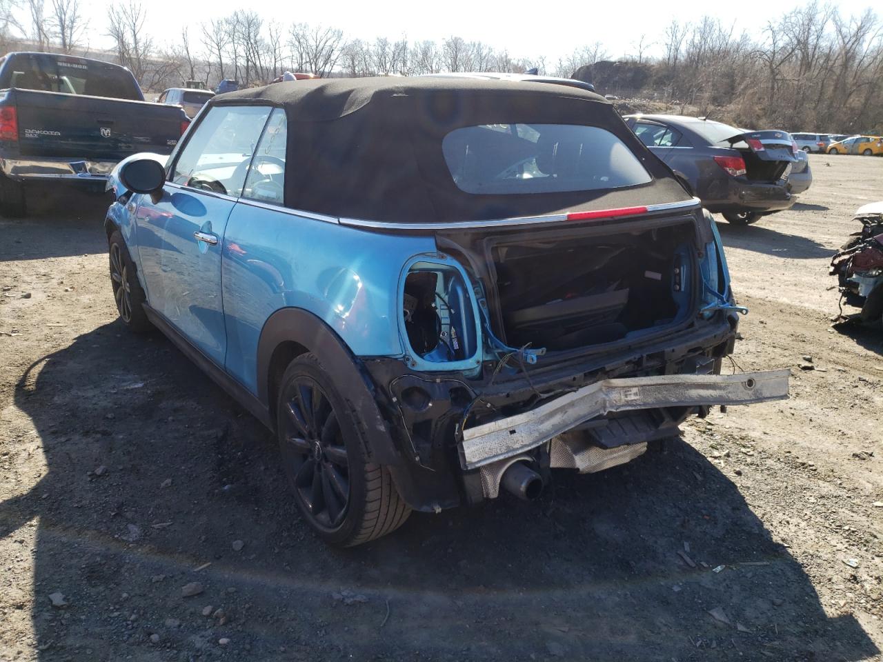 Photo 3 from auction – 2017 MINI COOPER with VIN WMWWG5C38H3D00260