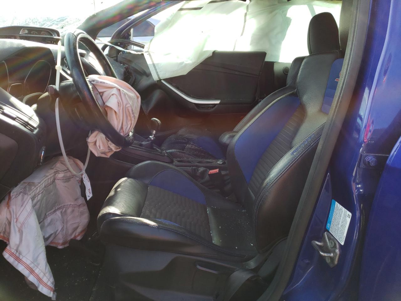 Photo 5 from auction – 2013 FORD FOCUS ST with VIN 1FADP3L9XDL282893