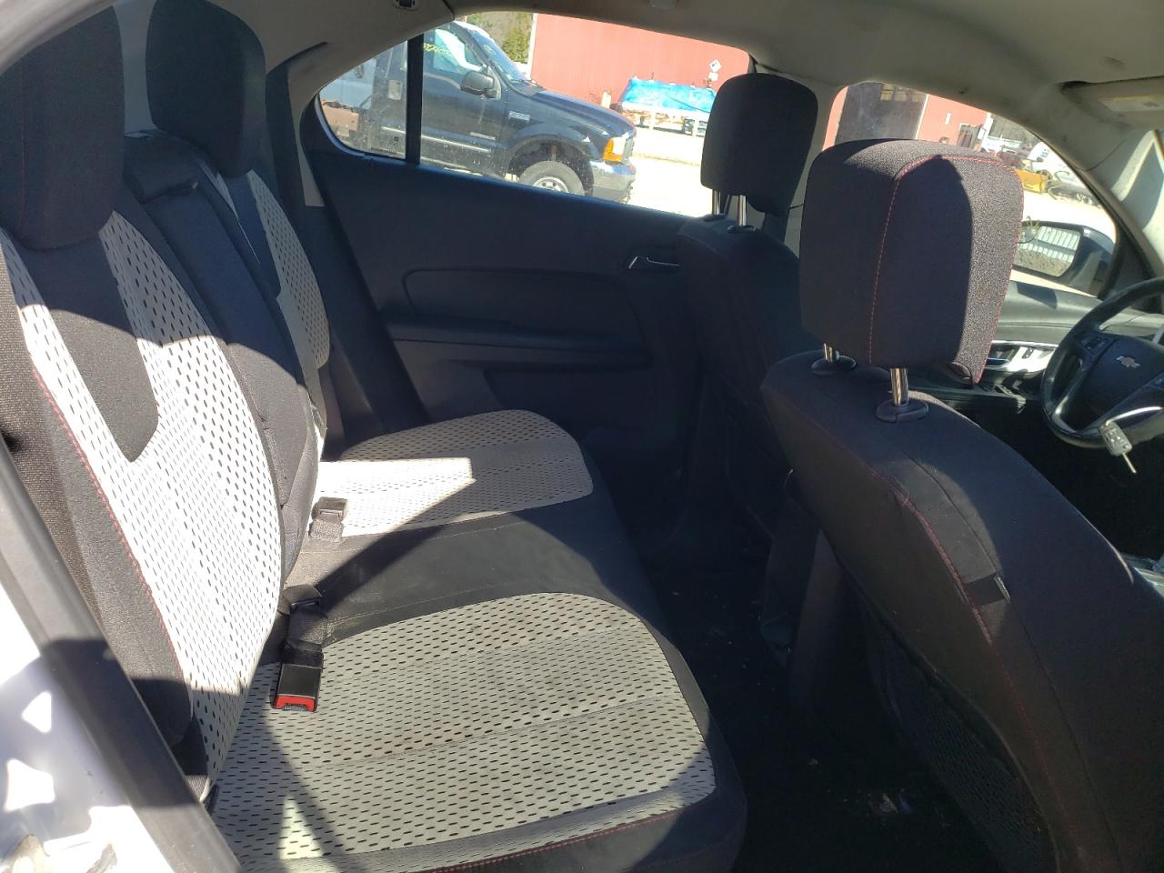 Photo 6 from auction – 2012 CHEVROLET EQUINOX LS with VIN 2GNFLCEK6C6326790