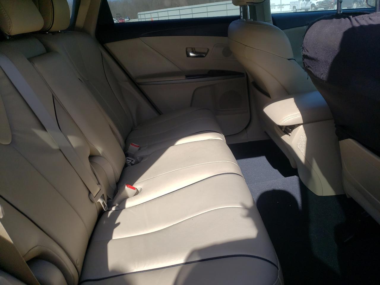 Photo 6 from auction – 2014 TOYOTA VENZA LE with VIN 4T3BA3BB0EU056870