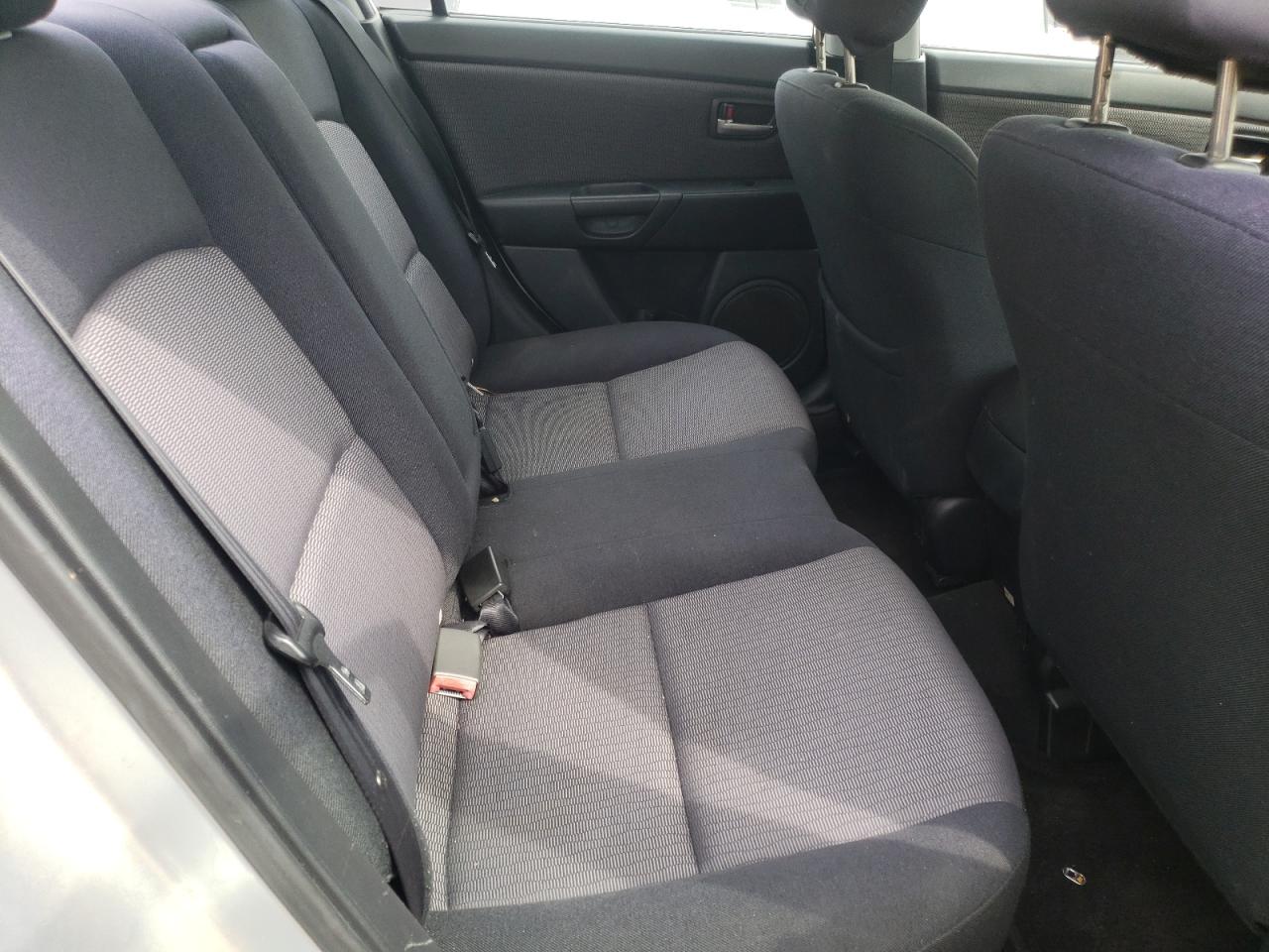 Photo 6 from auction – 2007 MAZDA 3 I with VIN JM1BK12FX71686935