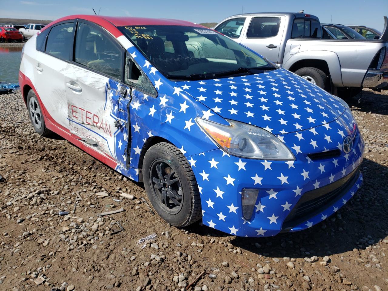 TOYOTA PRIUS 2015 with VIN JTDKN3DU1F1991883 - Photo from auction