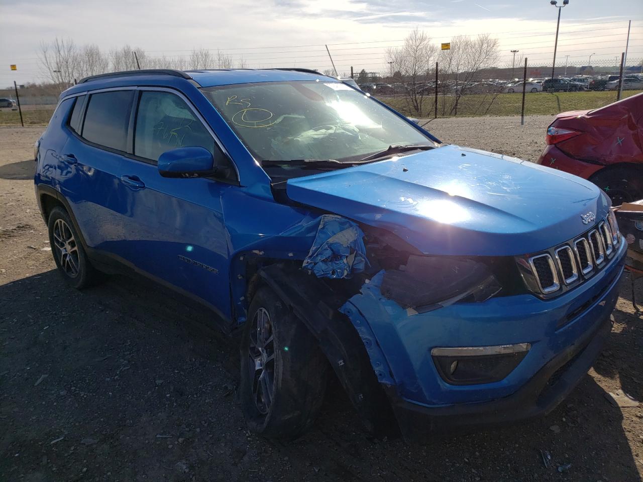 JEEP COMPASS LA 2018 with VIN 3C4NJDBB5JT177656 - Photo from auction
