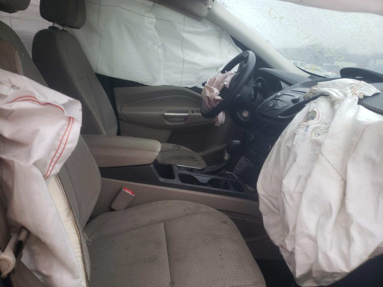 Photo 5 from auction – 2017 FORD ESCAPE SE with VIN 1FMCU0GD6HUE43294