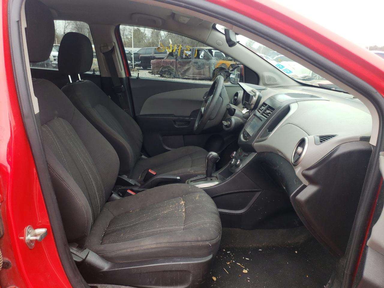 Photo 5 from auction – 2015 CHEVROLET SONIC LT with VIN 1G1JC5SH7F4108492