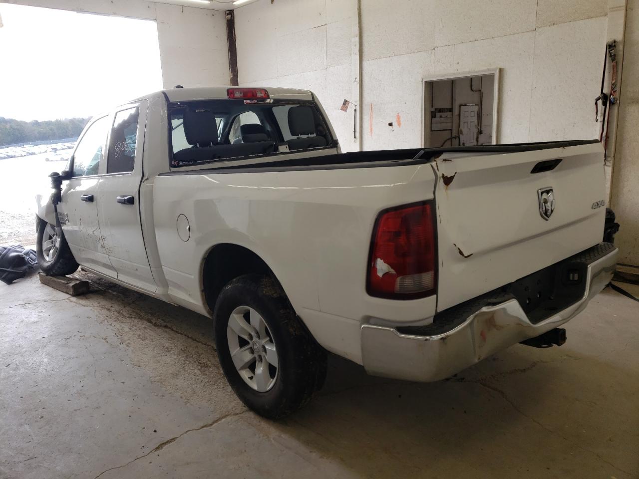 Photo 3 from auction – 2019 RAM 1500 CLASS with VIN 1C6RR7FG8KS551995