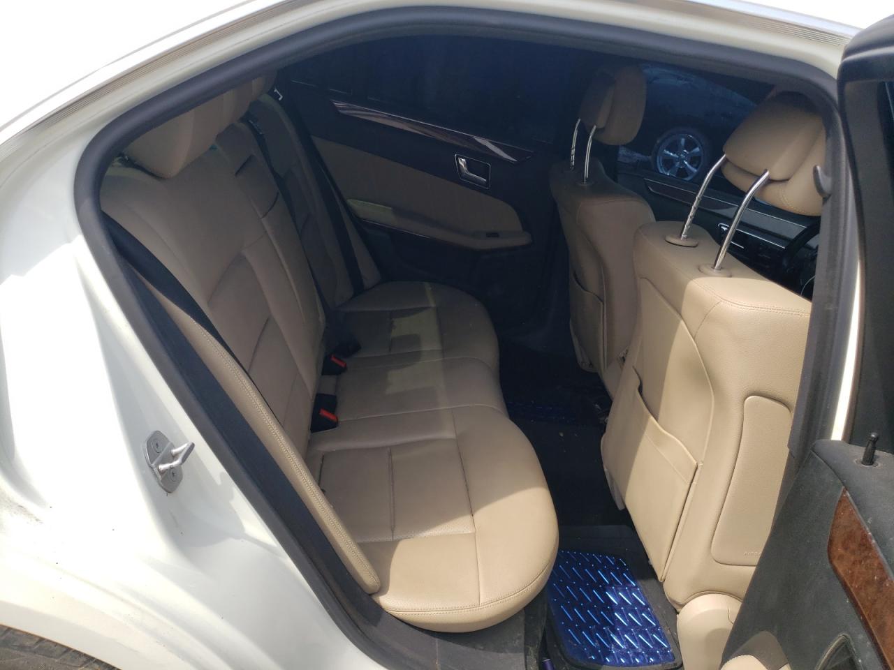 Photo 6 from auction – 2011 MERCEDES-BENZ E 350 BLUE with VIN WDDHF2EB4BA468498