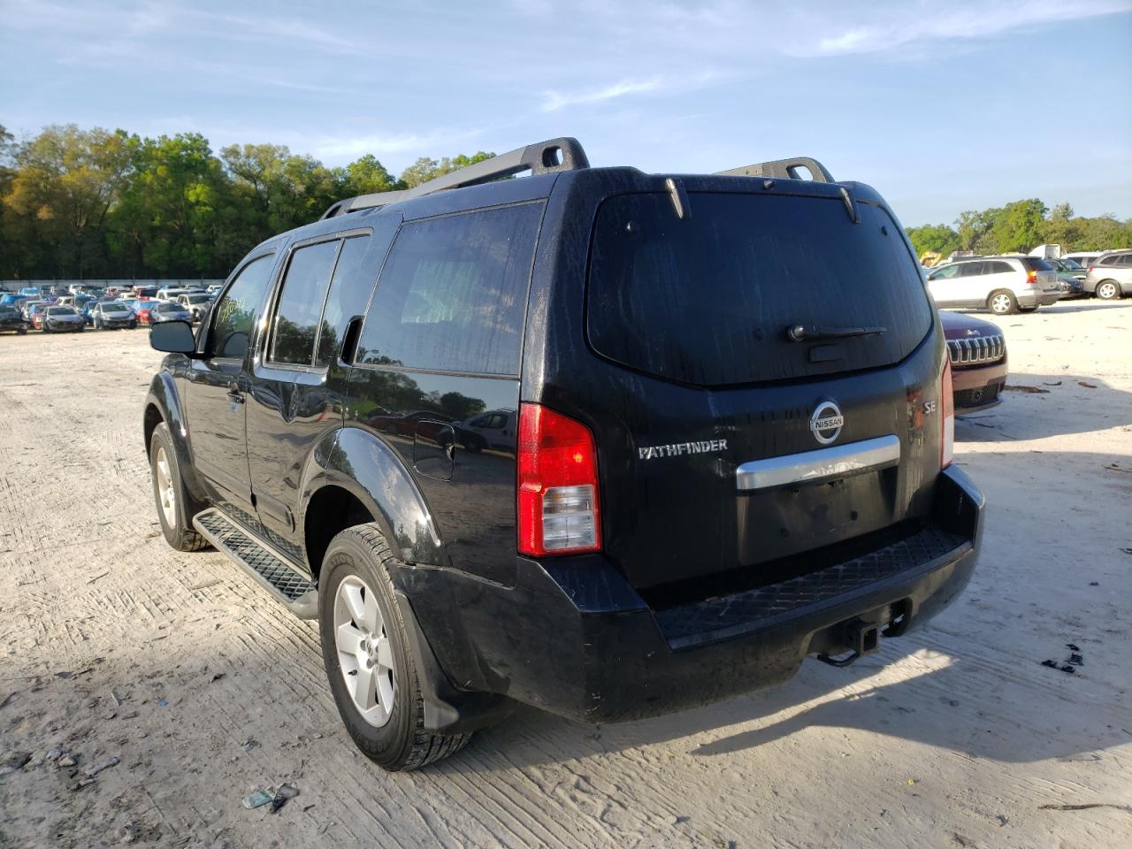 Photo 3 from auction – 2010 NISSAN PATHFINDER with VIN 5N1AR1NB6AC606702