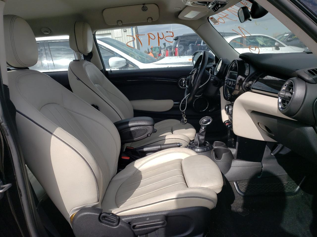 Photo 5 from auction – 2015 MINI COOPER with VIN WMWXM5C57F3A57133