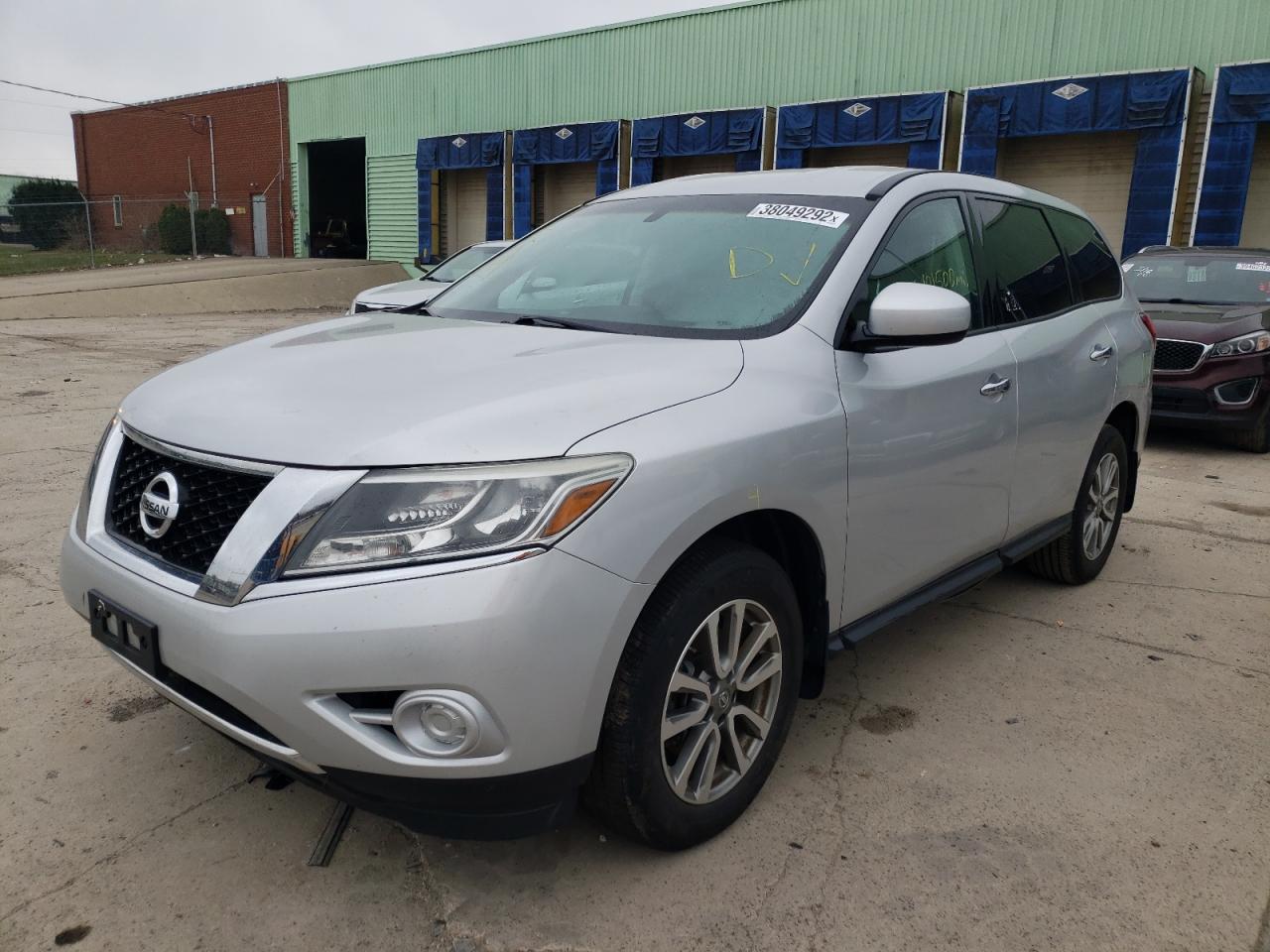Photo 2 from auction – 2013 NISSAN PATHFINDER with VIN 5N1AR2MN5DC645707