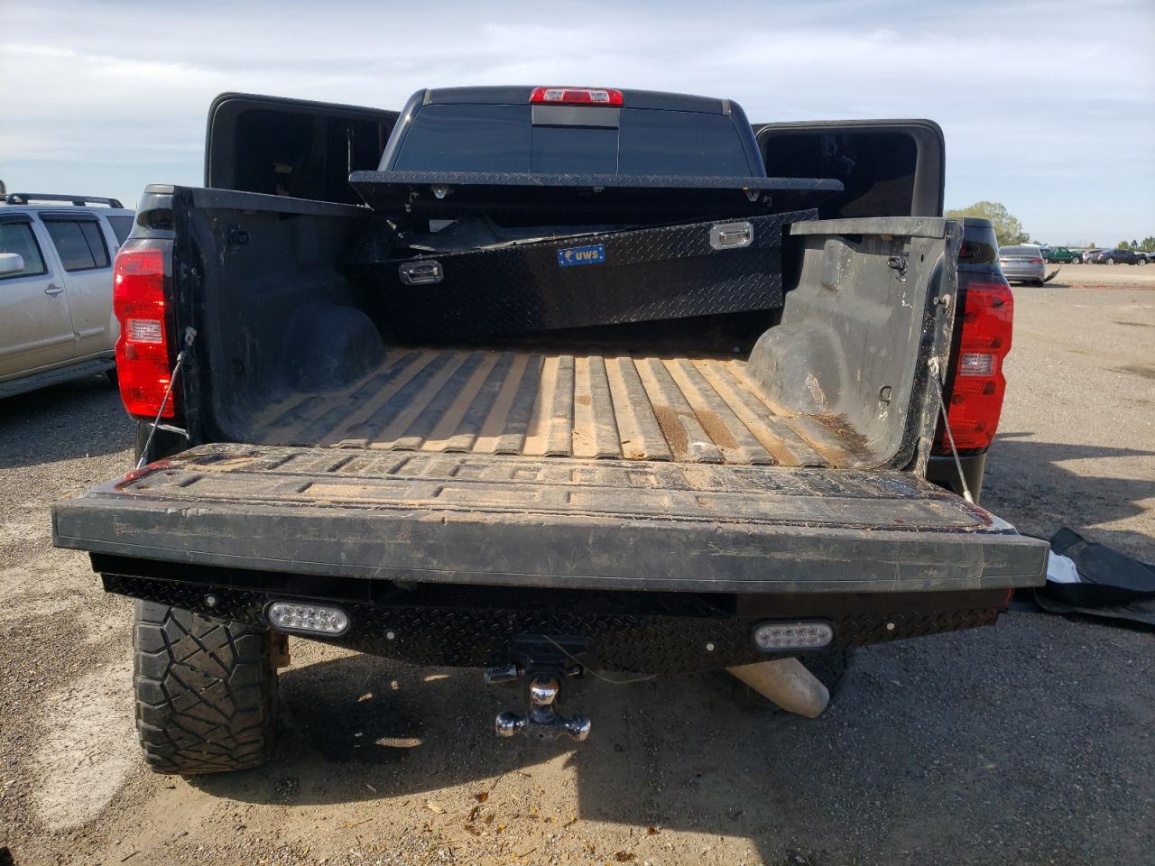 Photo 9 from auction – 2015 CHEVROLET 2500 HD with VIN 1GC1KWE80FF630249