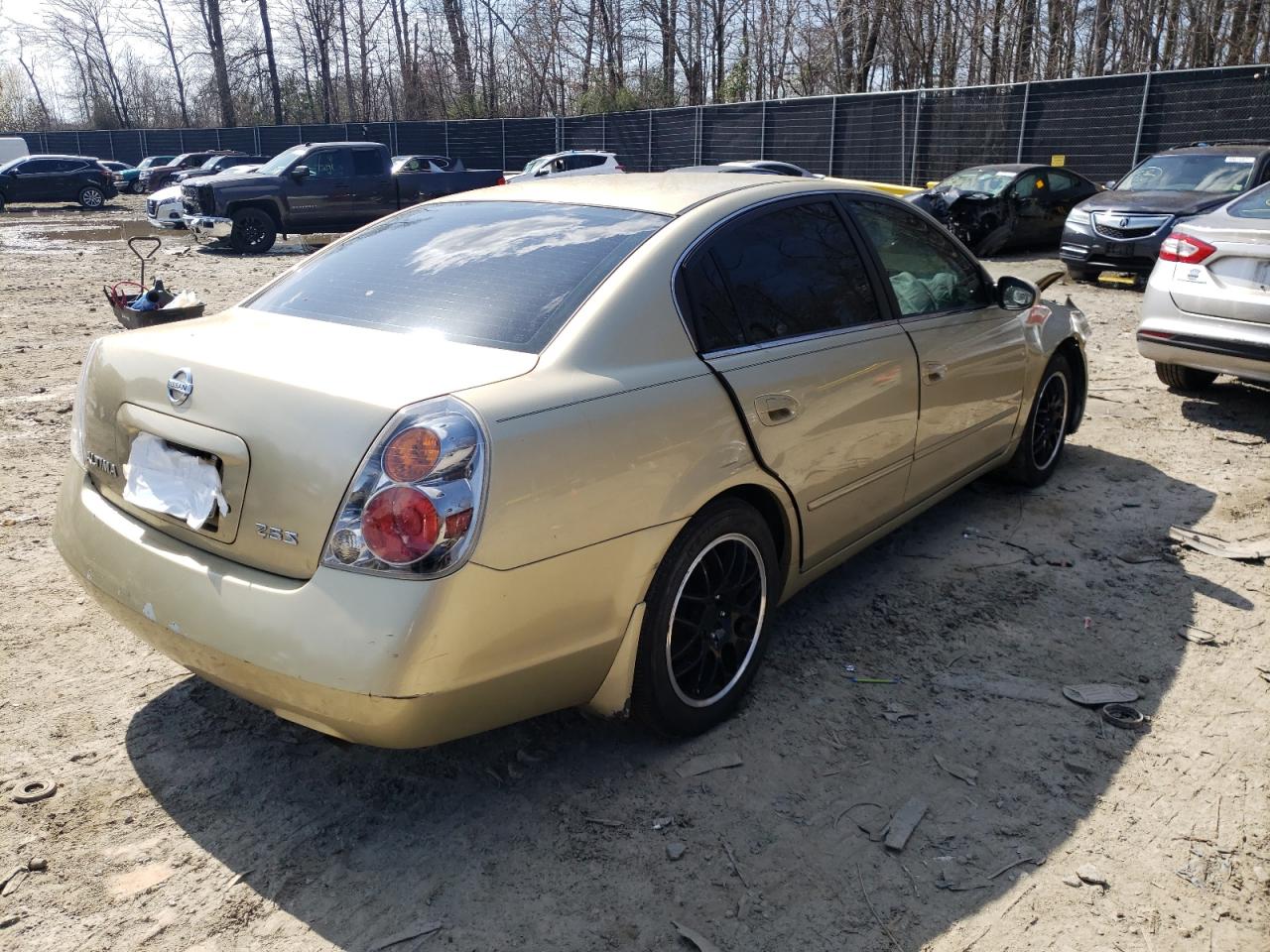 Photo 4 from auction – 2003 NISSAN ALTIMA BAS with VIN 1N4AL11D83C194840