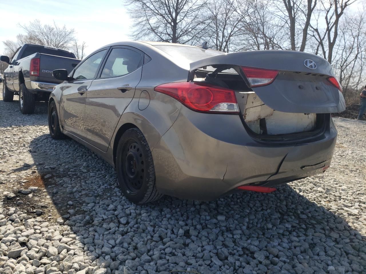 Photo 3 from auction – 2012 HYUNDAI ELANTRA GL with VIN 5NPDH4AE6CH090161