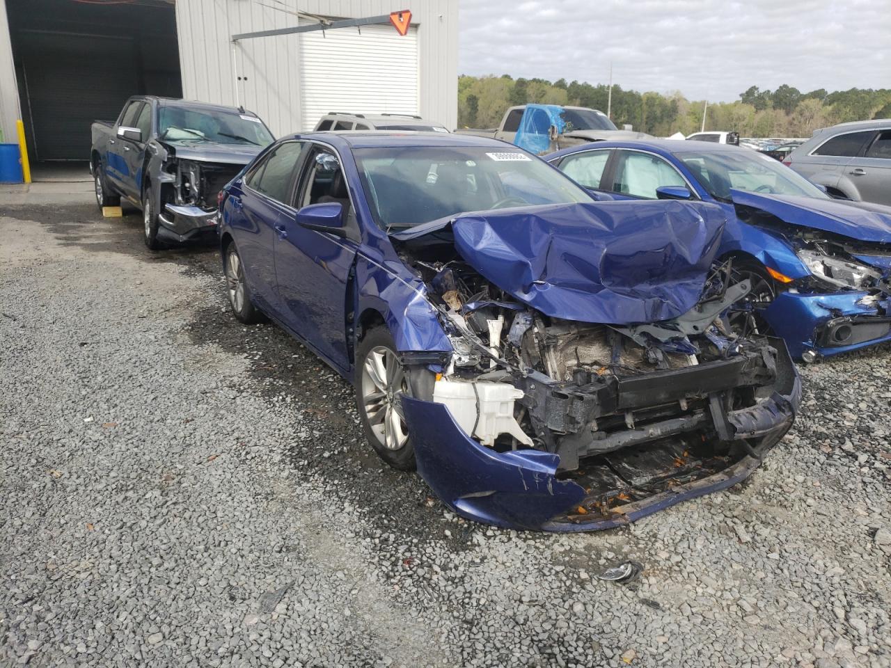 TOYOTA CAMRY LE 2016 with VIN 4T1BF1FK7GU523665 - Photo from auction