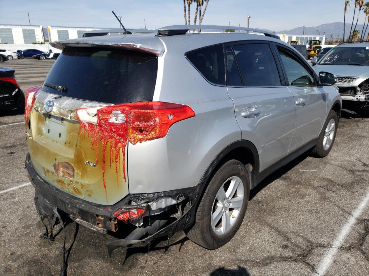 Photo 4 from auction – 2013 TOYOTA RAV4 XLE with VIN JTMWFREV8DD017774