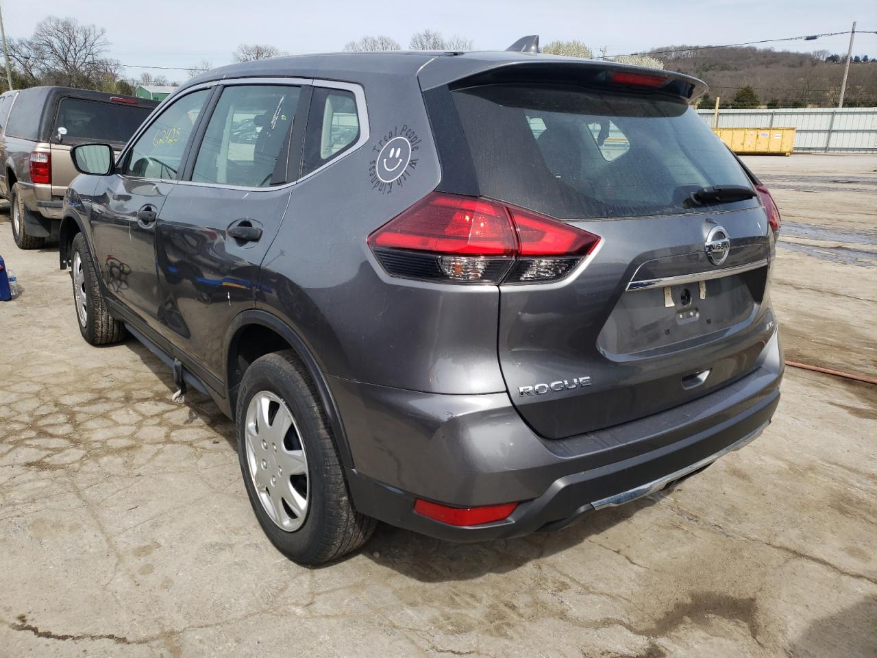 Photo 3 from auction – 2017 NISSAN ROGUE SV with VIN 5N1AT2MV3HC864639
