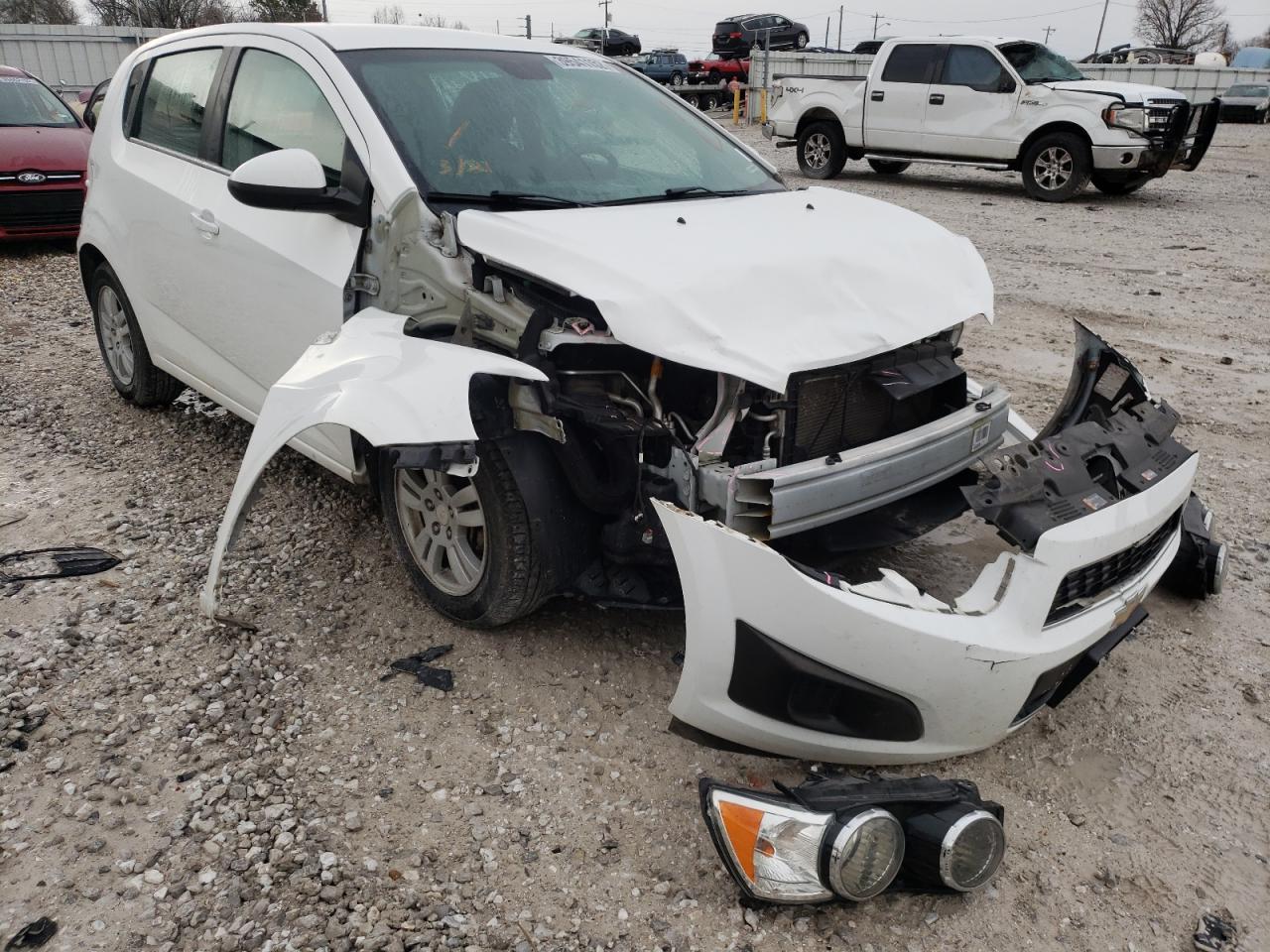 CHEVROLET SONIC LT 2015 with VIN 1G1JC6SH8F4111021 - Photo from auction