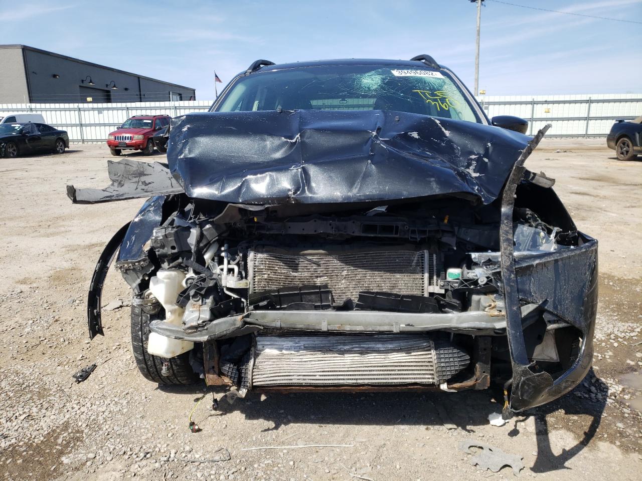 Photo 9 from auction – 2015 FORD ESCAPE SE with VIN 1FMCU9G97FUA39255