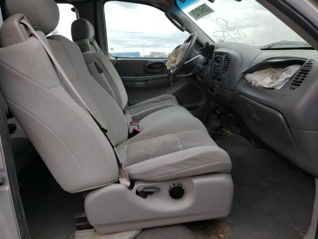 Photo 5 from auction – 2003 FORD F150 with VIN 1FTRX18L33NA67917