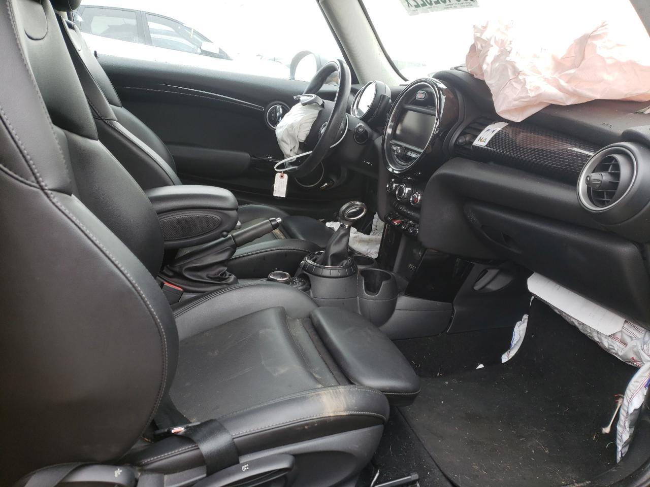 Photo 5 from auction – 2014 MINI COOPER S with VIN WMWXM7C56ET985877