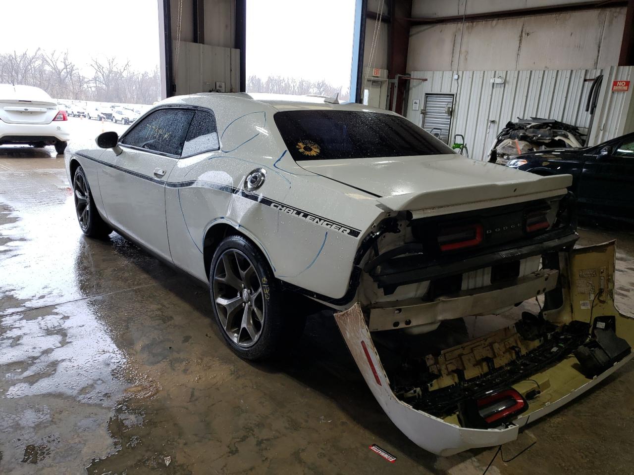 Photo 3 from auction – 2015 DODGE CHALLENGER with VIN 2C3CDZBG1FH809855