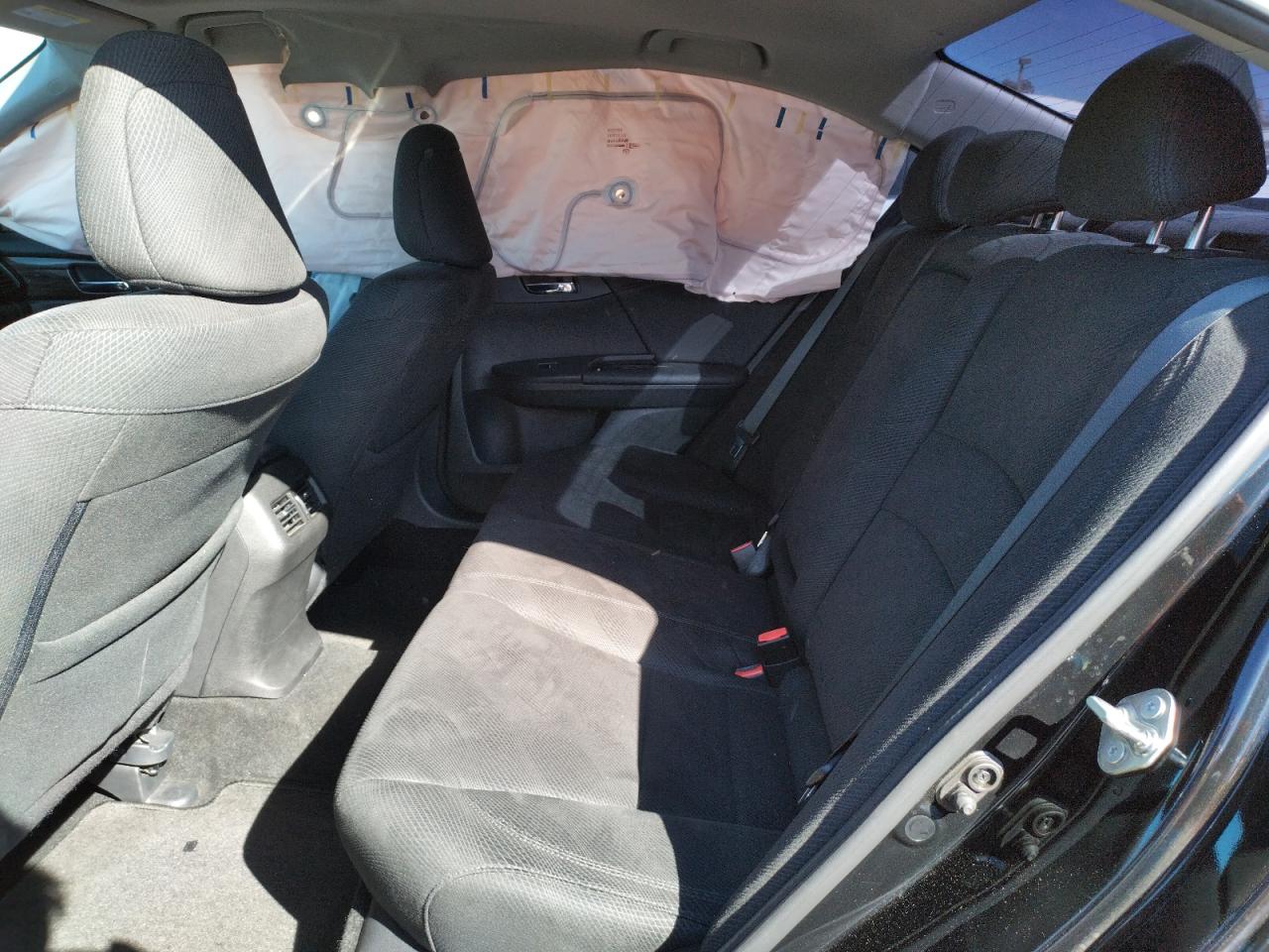 Photo 6 from auction – 2016 HONDA ACCORD EX with VIN 1HGCR2F77GA032341