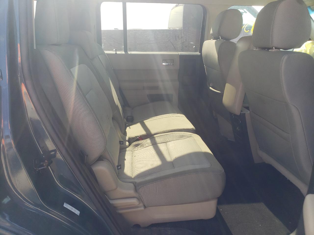 Photo 6 from auction – 2016 FORD FLEX SE with VIN 2FMGK5B8XGBA14274
