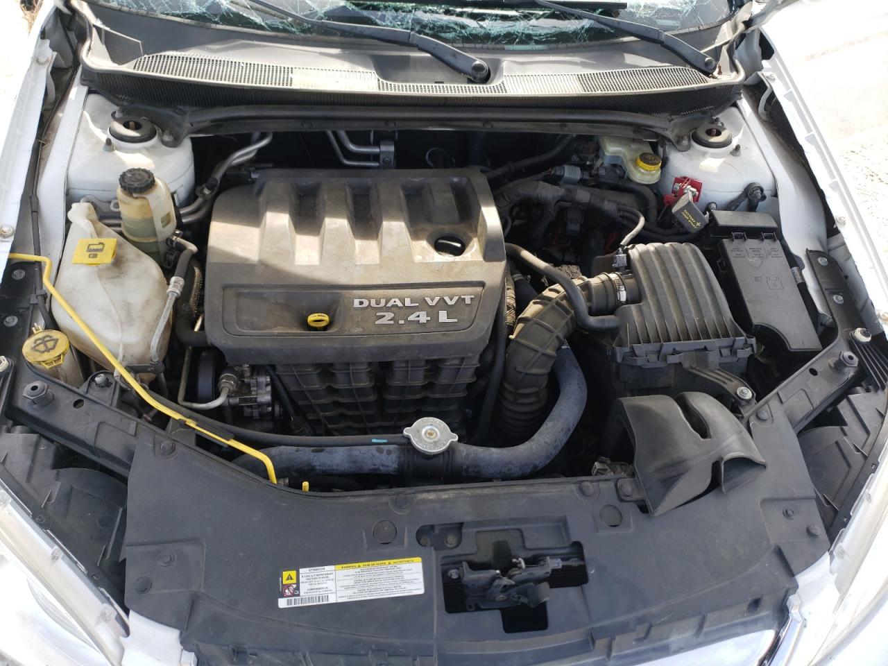 Photo 7 from auction – 2012 CHRYSLER 200 TOURIN with VIN 1C3CCBBB1CN302133