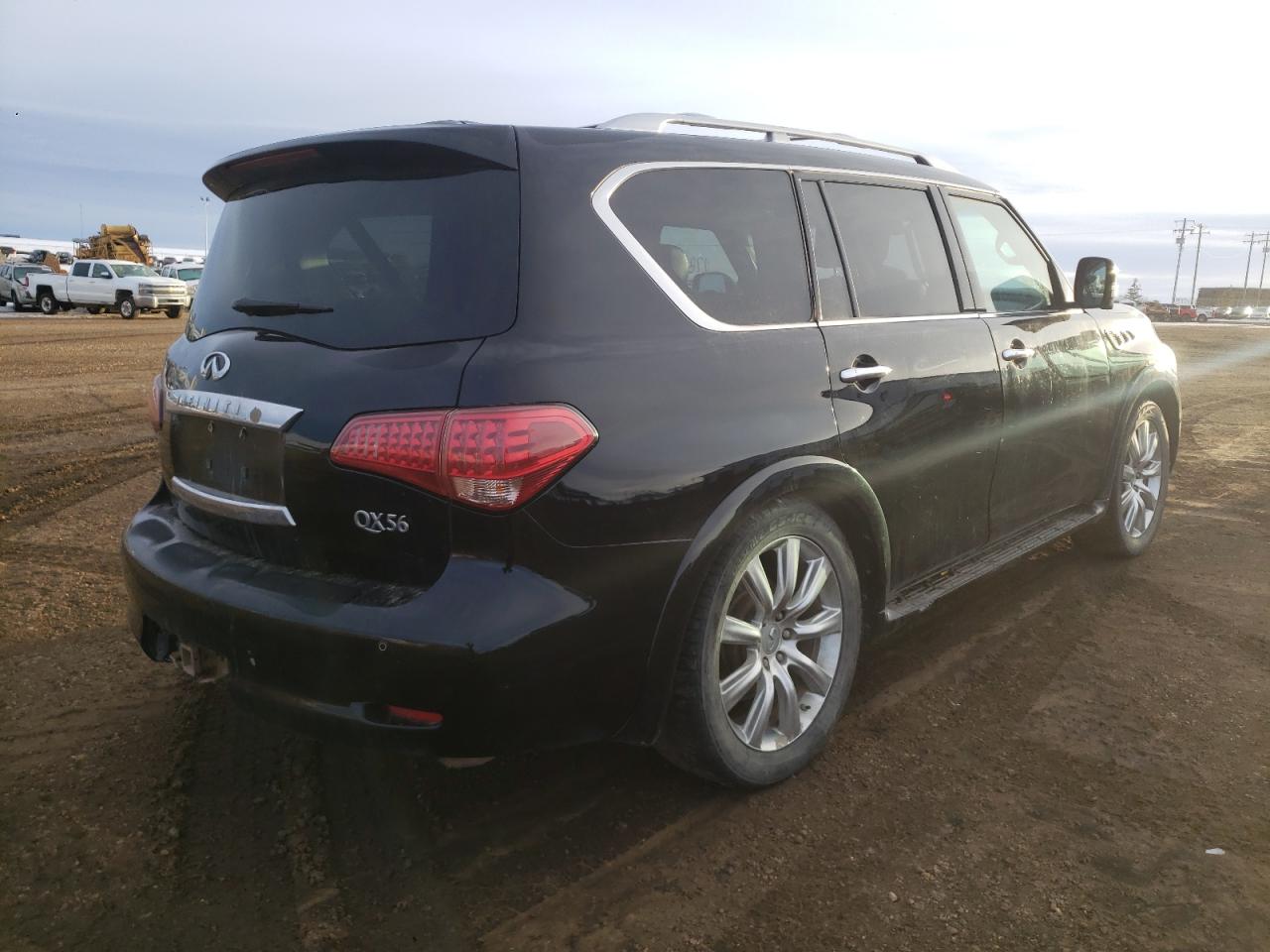 Photo 4 from auction – 2011 INFINITI QX56 with VIN JN8AZ2NC9B9301913